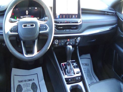 Certified 2024 Jeep Compass Trailhawk w/ Trailhawk Elite Group image 13