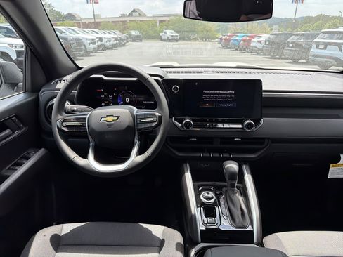 New 2026 Chevrolet Colorado W/T AWD/4WD image 22