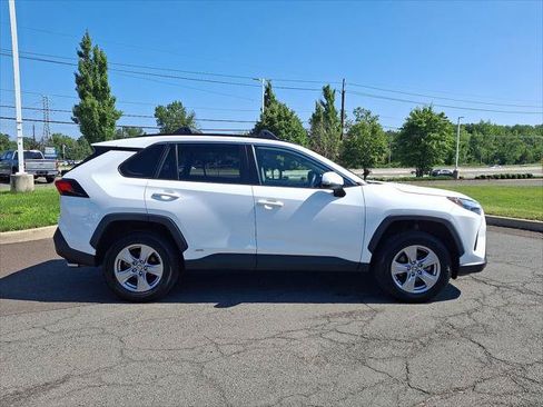 Certified 2024 Toyota RAV4 XLE AWD/4WD image 27