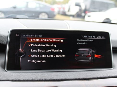 Used 2017 BMW X5 xDrive35d image 28