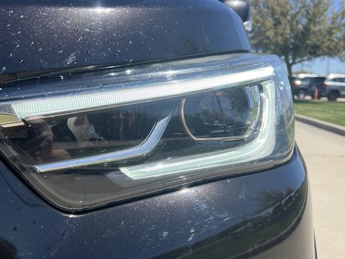 Used 2019 INFINITI QX80 Luxe w/ 22" Wheel Package image 6