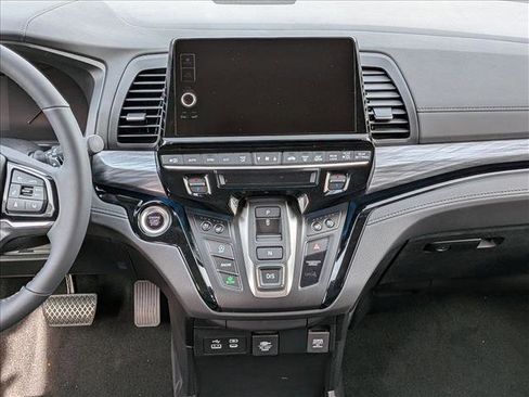 New 2026 Honda Odyssey Elite image 12