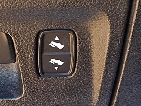 Used 2020 RAM 1500 Lone Star image 7