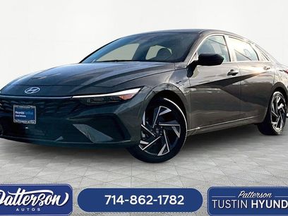 Certified 2025 Hyundai Elantra SEL