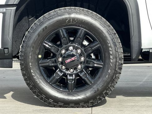 New 2026 GMC Sierra 3500 AT4 w/ AT4 Premium Plus Package image 26