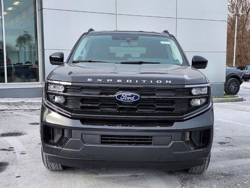 New 2026 Ford Expedition Max Active AWD/4WD image 8