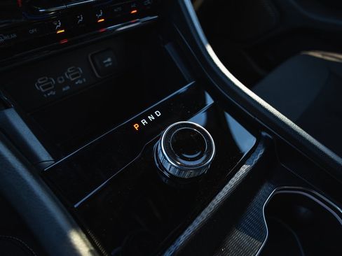 New 2025 Jeep Grand Cherokee Laredo X w/ Trailer Tow Package image 18