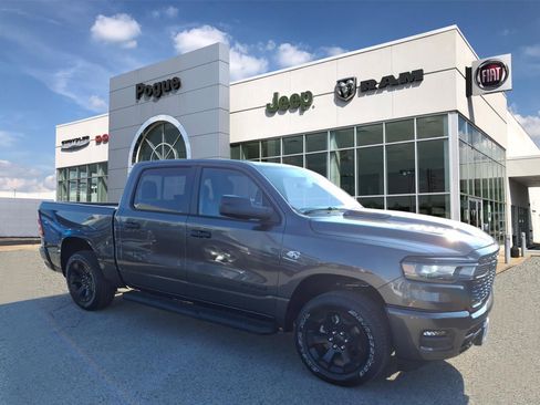 New 2026 RAM 1500 Express AWD/4WD image 1