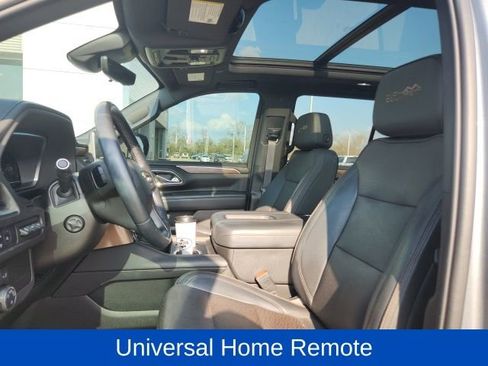 Used 2023 Chevrolet Tahoe High Country image 13