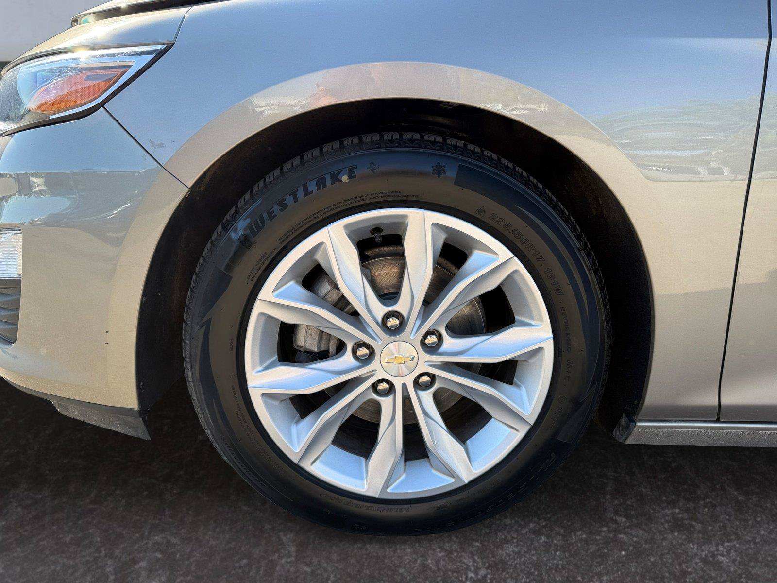 Used 2023 Chevrolet Malibu LT FWD image 26