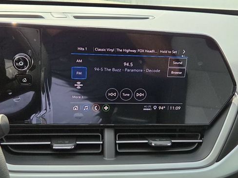 New 2026 Chevrolet Trax LS w/ LS Convenience Package FWD image 14