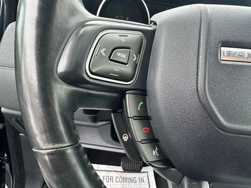 Used 2016 Land Rover Range Rover Evoque SE image 20