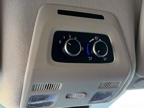 Used 2023 Ford Transit 350 XL image 25