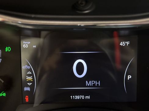 Used 2019 Jeep Grand Cherokee Limited w/ Luxury Group II AWD/4WD image 11