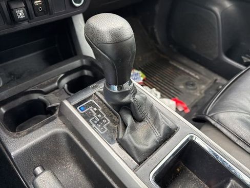 Used 2019 Toyota Tacoma SR5 image 27