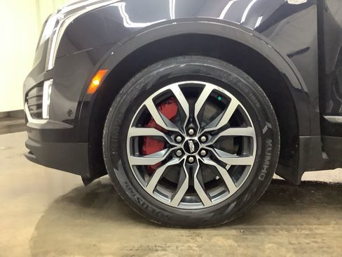 Used 2022 Cadillac XT5 Sportv w/ Platinum Package AWD/4WD image 26