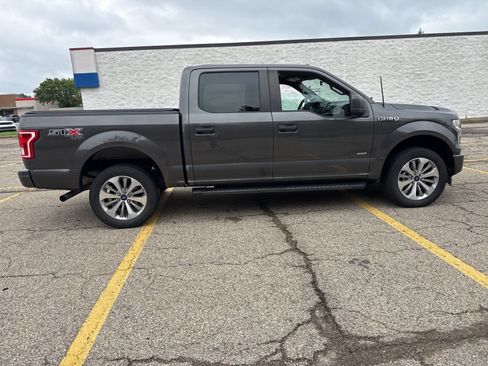 Used 2017 Ford F150 XL w/ Equipment Group 101A Mid AWD/4WD image 11