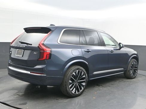 New 2026 Volvo XC90 B6 Ultra image 7