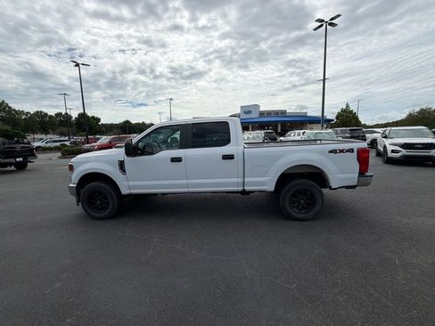 Used 2021 Ford F250 XL w/ Power Equipment Group AWD/4WD image 17