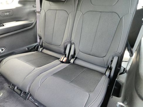 New 2026 Jeep Grand Cherokee L 2WD image 24