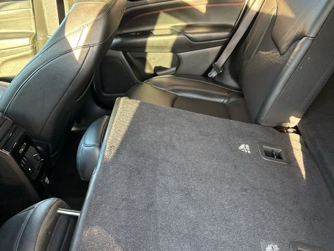 Used 2023 Jeep Compass Trailhawk image 31