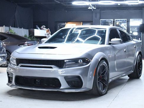 Used 2021 Dodge Charger Scat Pack RWD image 4