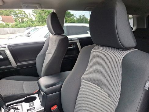 Used 2020 Toyota 4Runner SR5 image 24