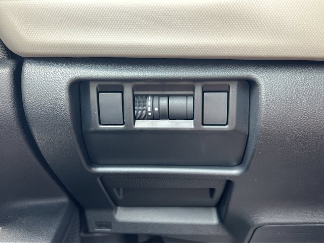 Certified 2026 Subaru Forester AWD/4WD image 27