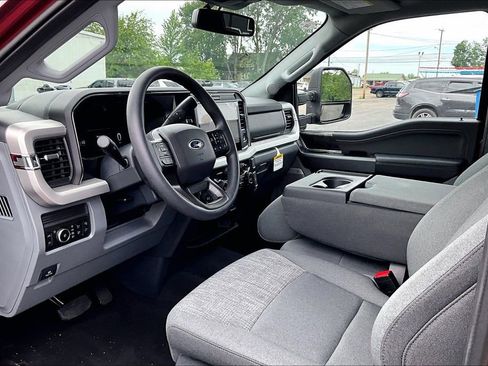Used 2026 Ford F350 XLT w/ XLT Premium Package AWD/4WD image 10