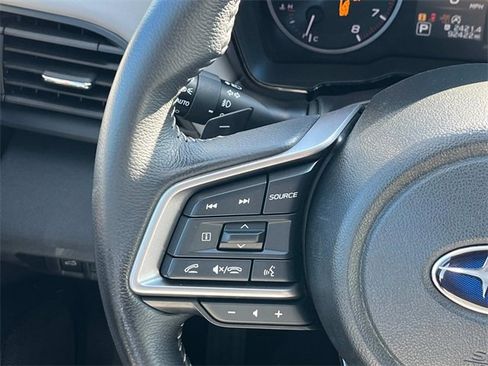Used 2023 Subaru Outback Premium image 17