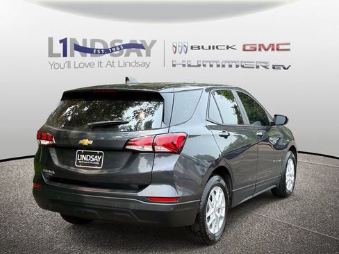 Certified 2022 Chevrolet Equinox LS w/ Driver Confidence II Package FWD image 3