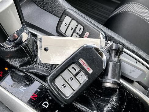 Used 2019 Honda Civic Sport image 14