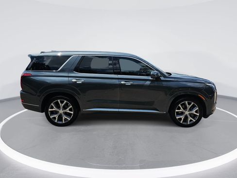 Used 2022 Hyundai Palisade Limited FWD image 4