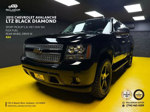 Used 2013 Chevrolet Avalanche LTZ image 1