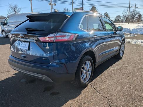 Used 2021 Ford Edge SEL w/ Convenience Package image 5