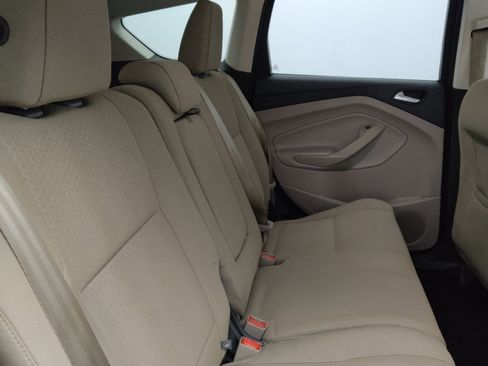 Used 2017 Ford Escape SE FWD image 19