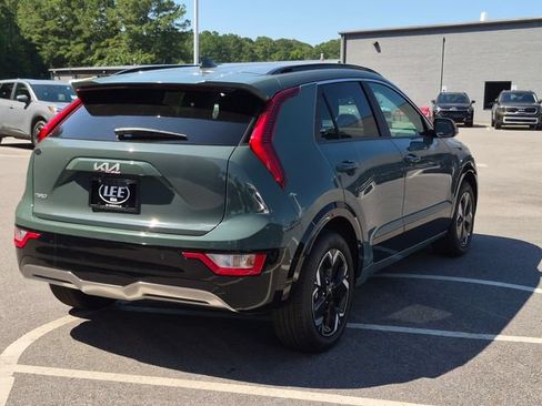 Used 2024 Kia Niro Wind FWD image 3