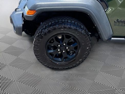 Used 2021 Jeep Wrangler Unlimited Sport AWD/4WD image 35