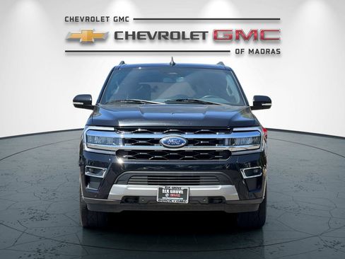 Used 2023 Ford Expedition Limited image 8