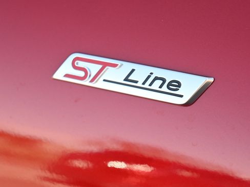 New 2026 Ford Escape ST-Line w/ Tech Pack #1 image 11