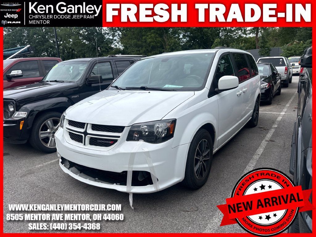 Used 2018 Dodge Grand Caravan GT FWD image 3