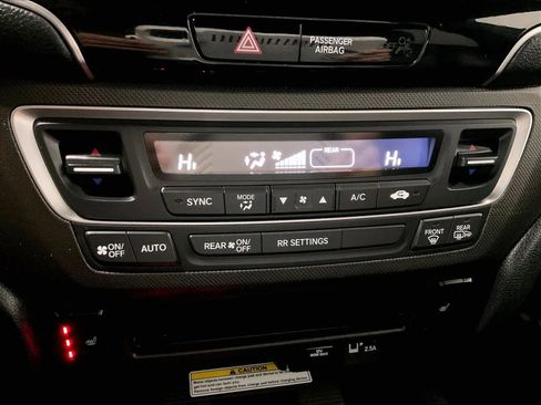 Used 2023 Honda Passport TrailSport image 26