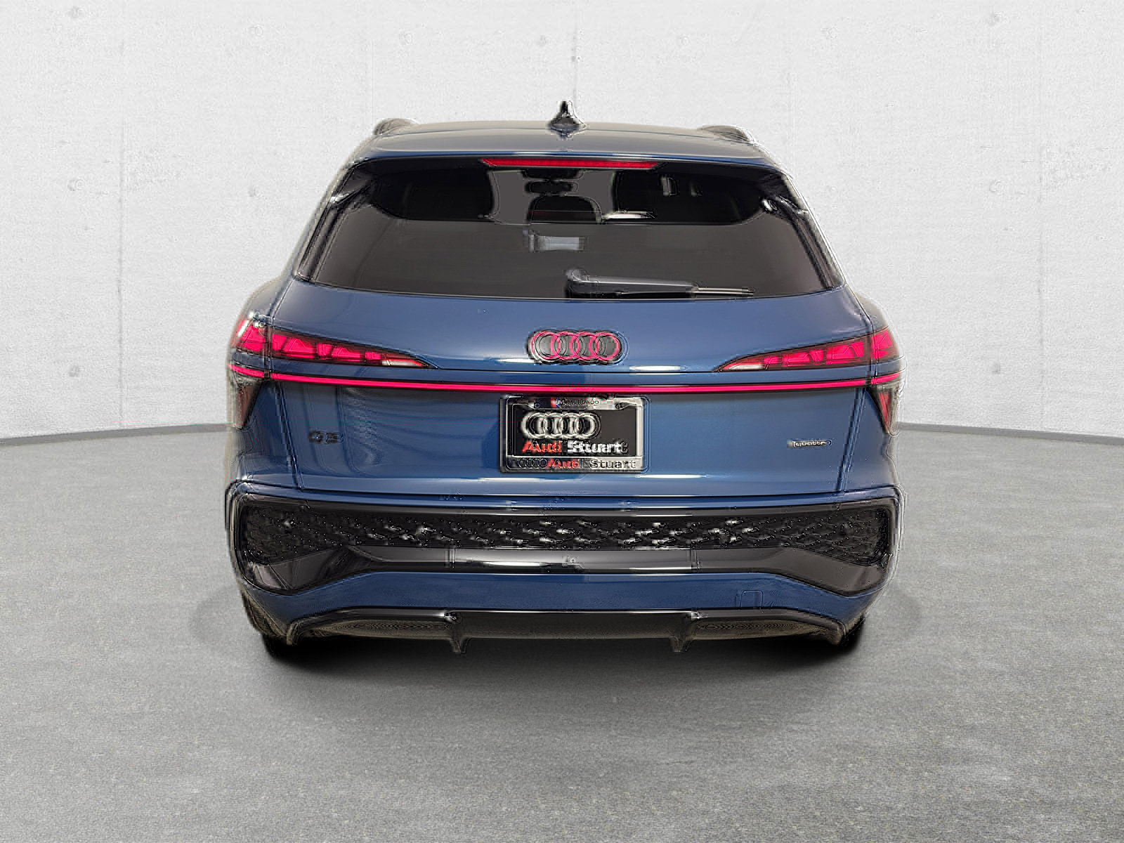 New 2026 Audi Q3 quattro 2.0T AWD/4WD image 5