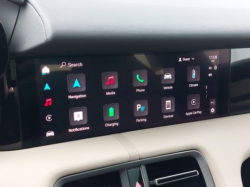 New 2025 Porsche Taycan image 24