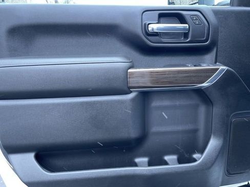 Used 2022 Chevrolet Silverado 2500 LT image 21