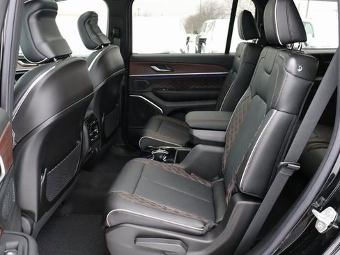 New 2025 Jeep Grand Cherokee L Summit image 41