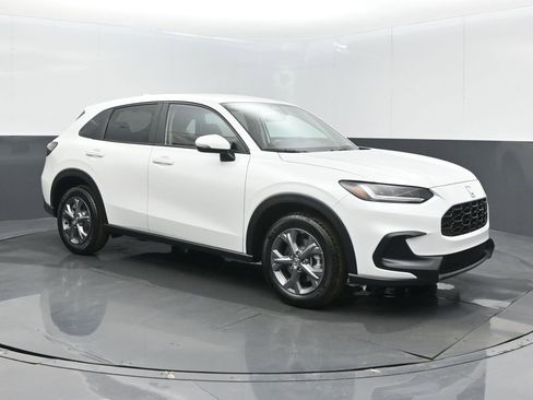 Certified 2026 Honda HR-V LX image 28