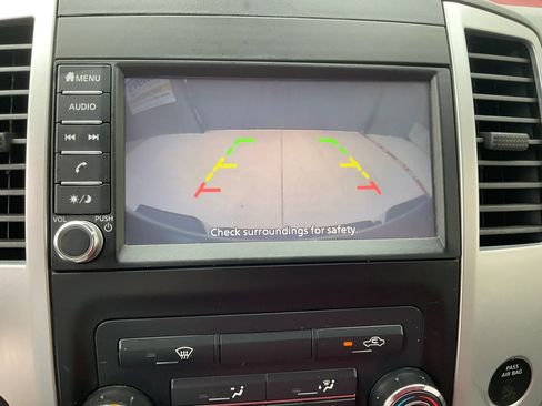 Used 2019 Nissan Frontier SV image 21