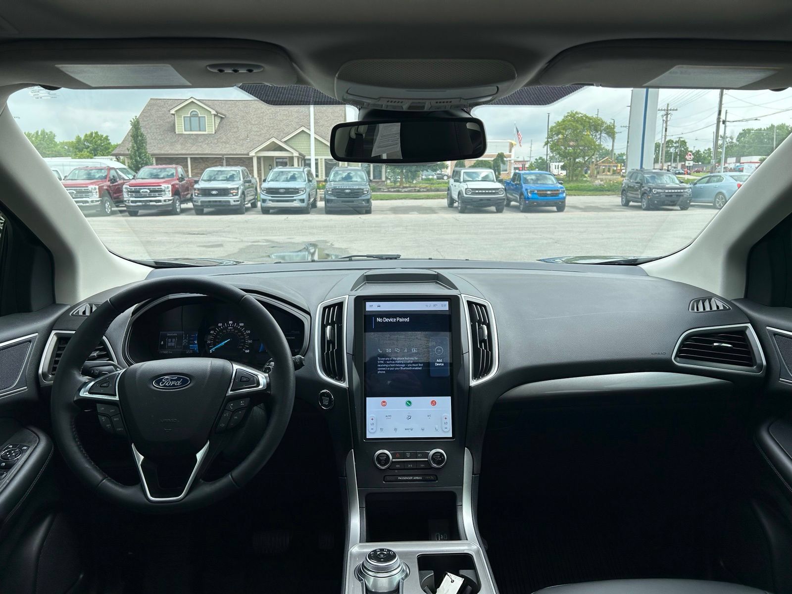 Used 2024 Ford Edge SEL w/ Convenience Package AWD/4WD image 13