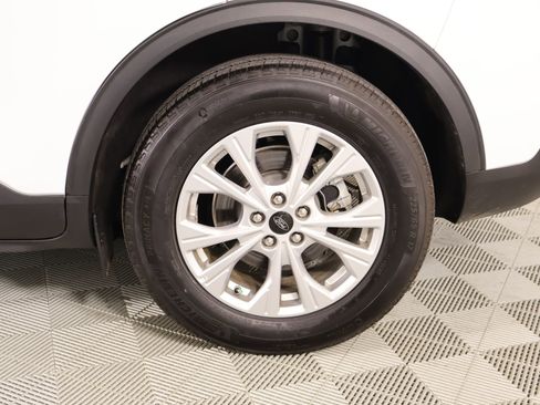 Used 2025 Ford Escape Active FWD image 17